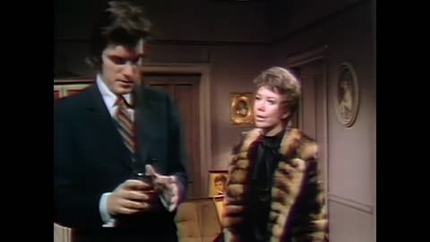 041) Dark Shadows • #0916 (Mon. 29Dec'69)