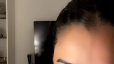 Teri Muskura Ke Dekhe Mera Nind Chhod Jaate Hain