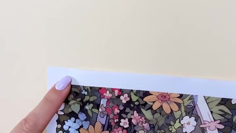 Wall-safe hanging picture hack ,no holes
