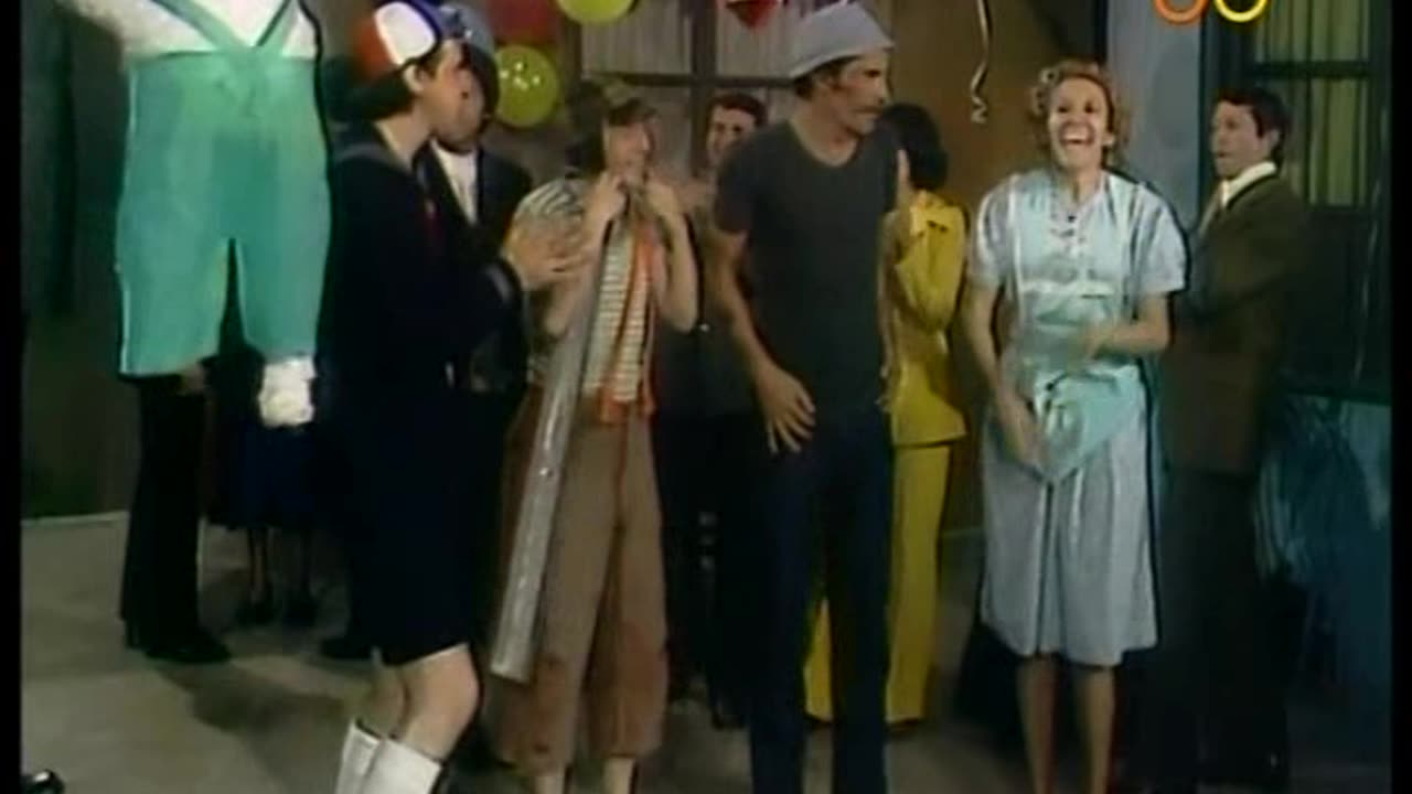 El Chavo del 8 - 1973x32 Sin piñata no hay posada