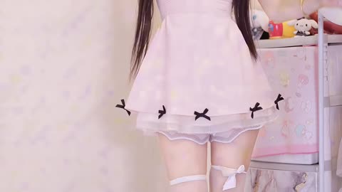 Hot Creamy Frock Seductive Slow Dance | Daily Beauty EP 1164