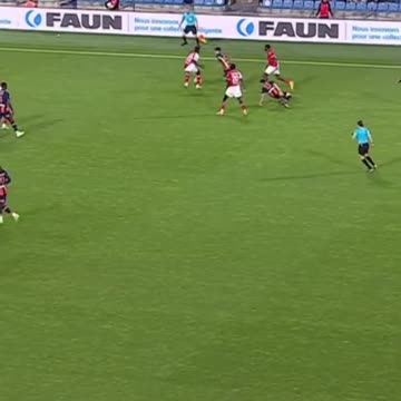 🇲🇦Othmane Maamma 18 y/o debut 🤯 #Morocco #SportsTikTok #Ligue1 #Montpellier #Skills