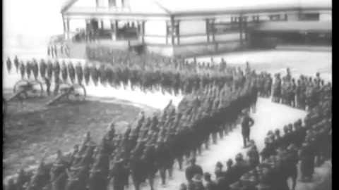 [PATHE NEWSREEL EXCERPTS] - [PATHE NEWSREEL EXCERPTS] - cbs-cbswwi-197