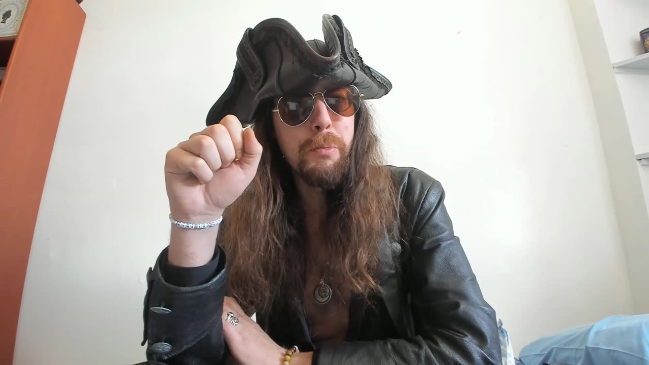 INSANE: 443 foot Freighter Nearly Destroys a Mans House While He Sleeps