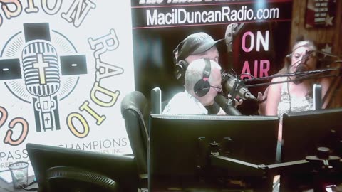 Macil Duncan Radio