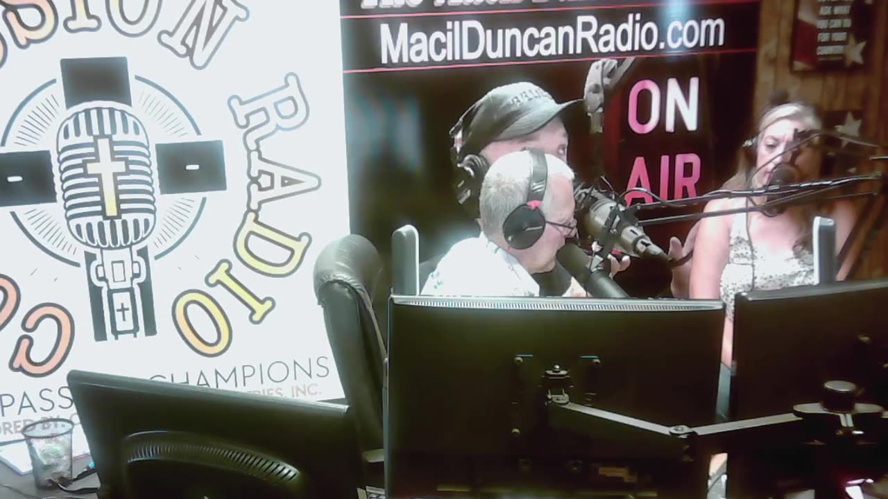 Macil Duncan Radio