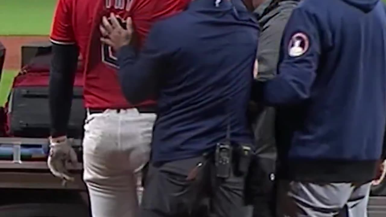 MLB player David Fry hit in the face by 99mph pitch