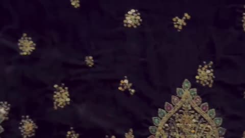 Jazmin Velvet Embroidered