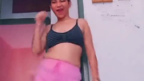 Beautiful Girl Dancing | 22 |