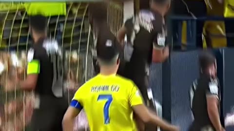 CR7 DOING THE CLEAR JOB