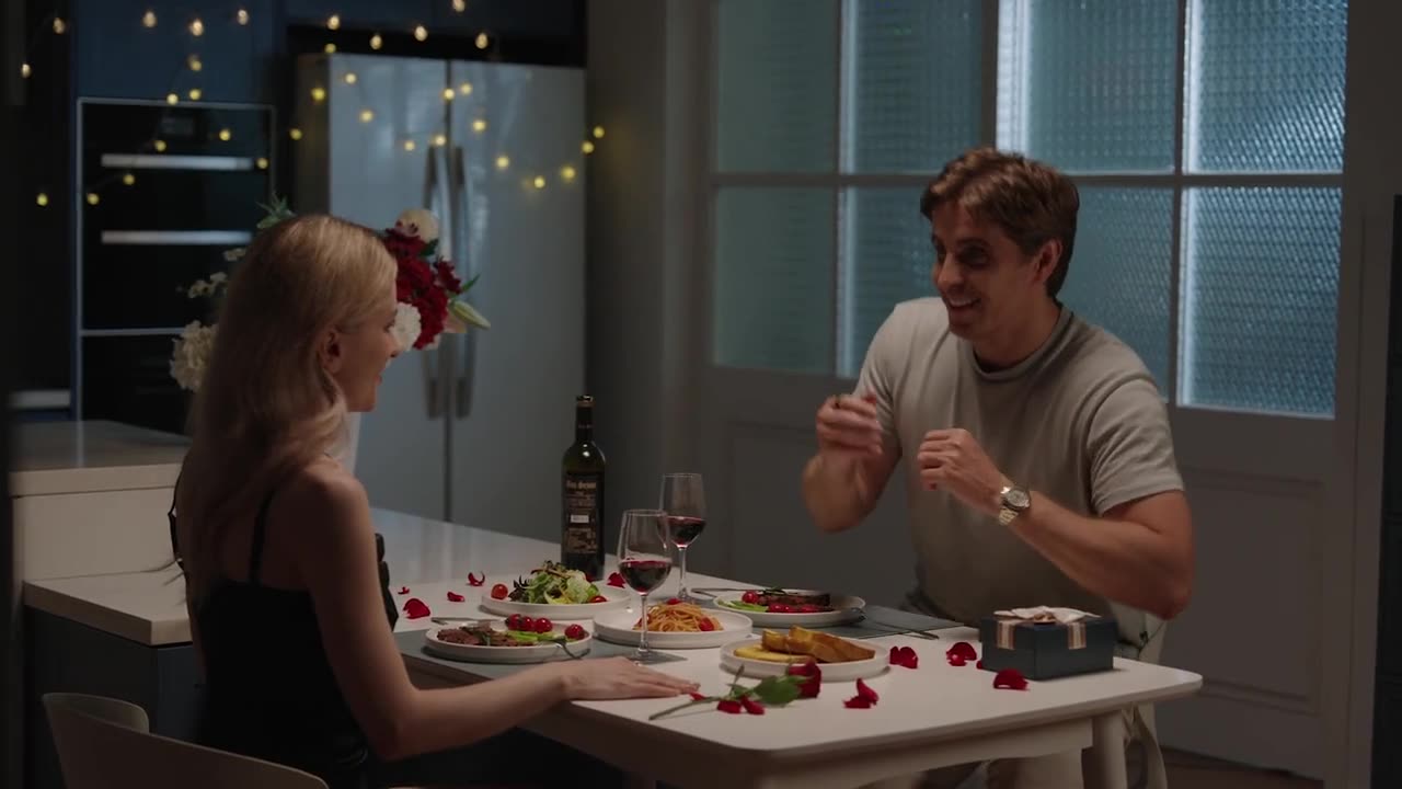 The First Smart Ring That Tracks Hormones Senses Emotions