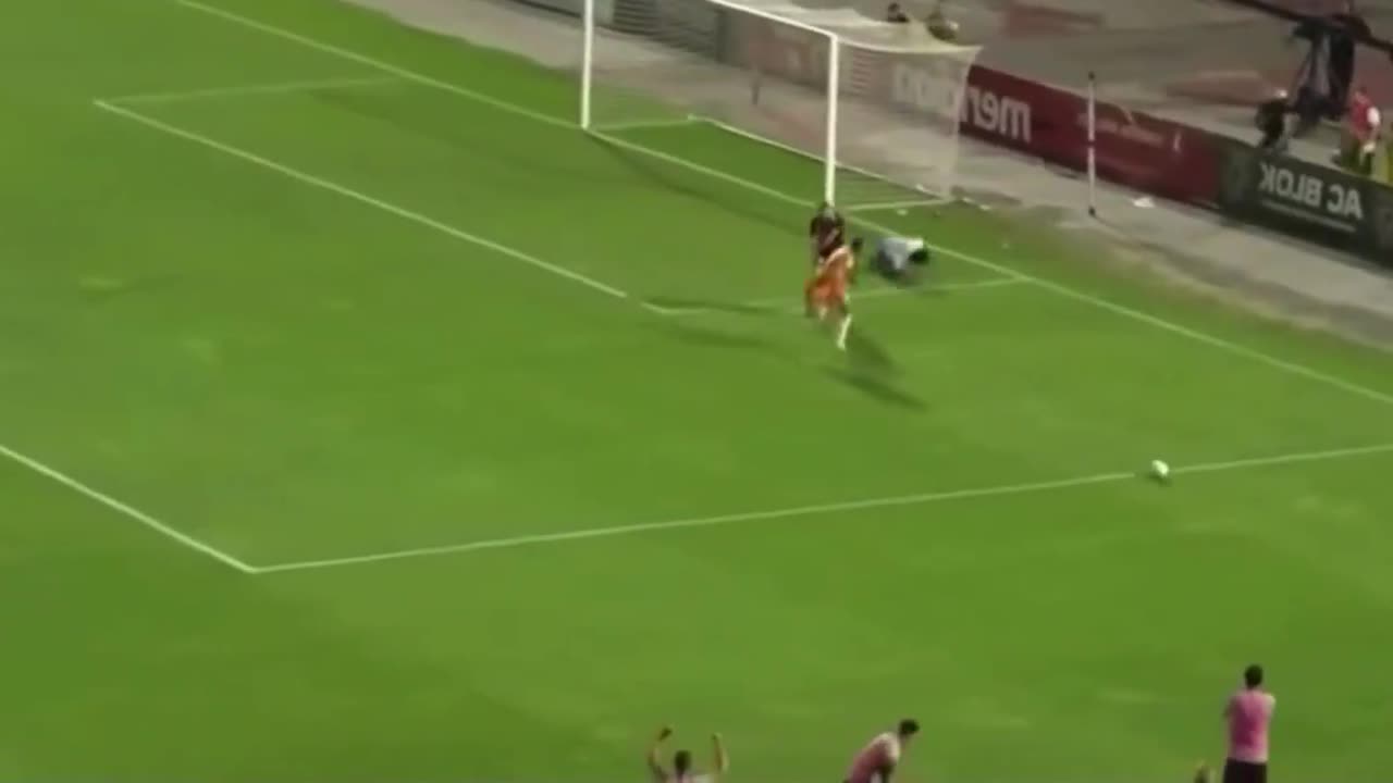 Stefan Ristovski perfect tackle