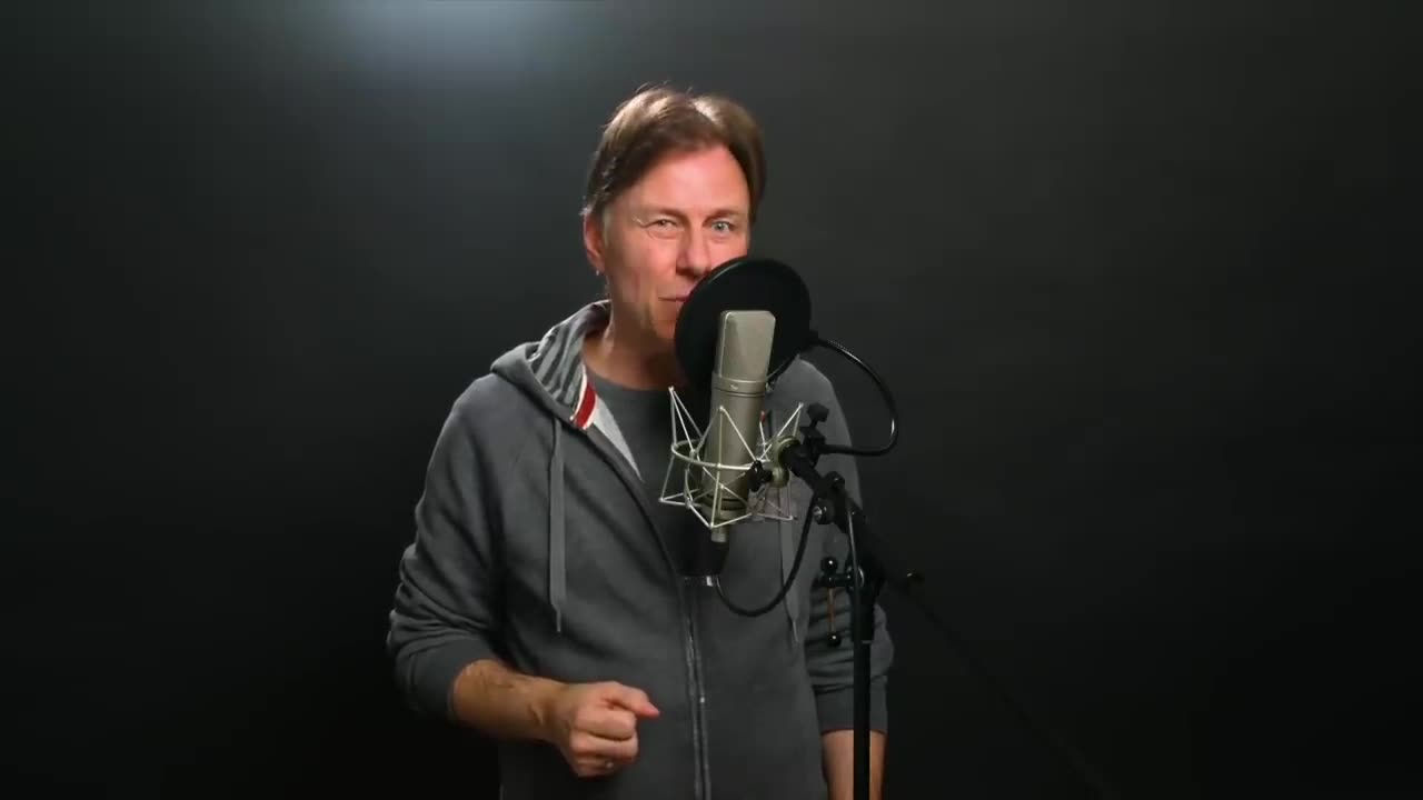 Deutscher Comedian zerlegt skandalöse Steinmeier-Rede