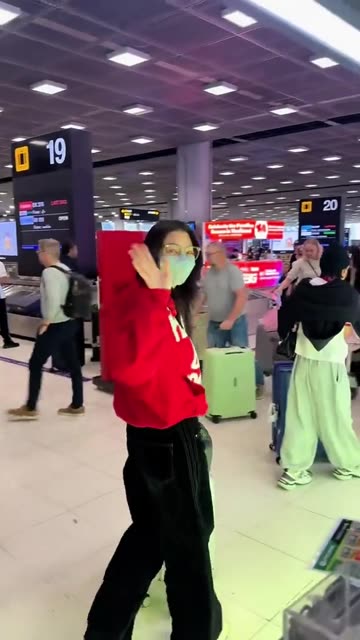 #BlankTheSeries #Faye #Yoko #FayeMalisorn #Entertainment #funny #comedy #viral #Shorts #Trend