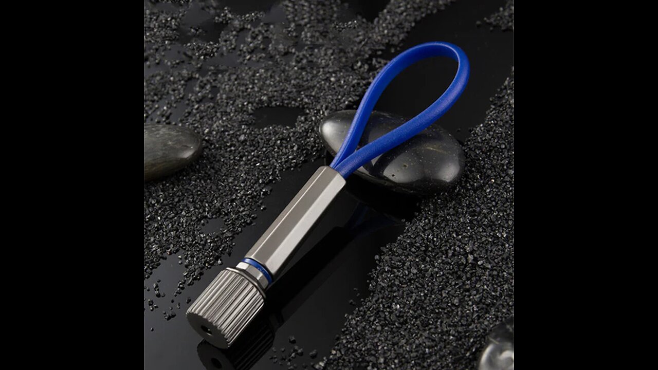 Minimalism Keyring with a Spinning Top, for Everyday Carry