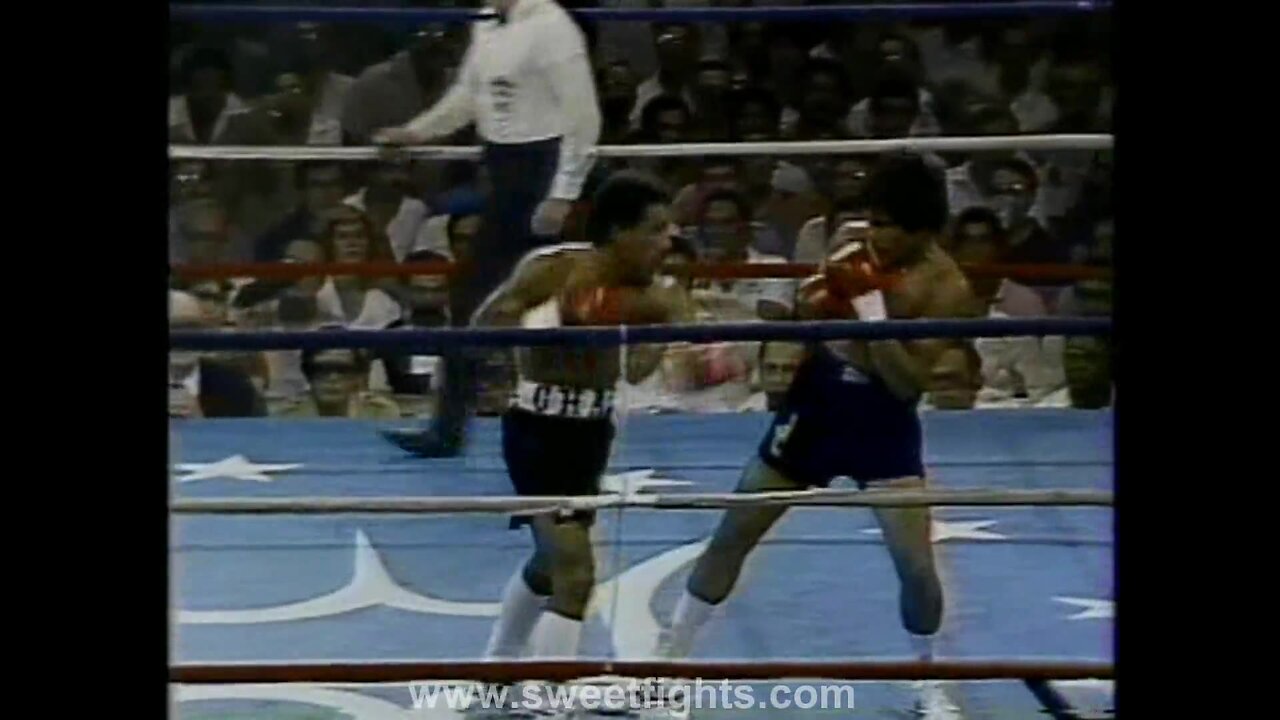 Edwin Rosario vs Jose Luis Ramirez I - May 01 1983 - Coliseo Roberto Clemente, San Juan, PR