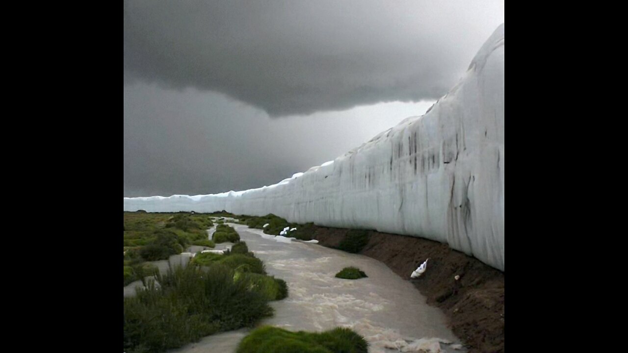 Leaked Photos Beyond The Ice Walls