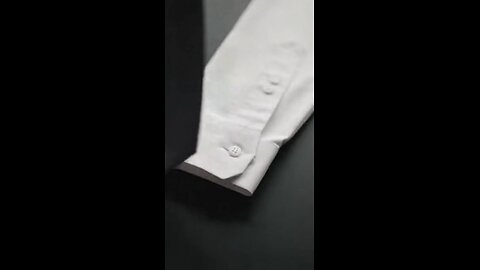 The Power of Simple” – La Mode Men’s Elevate Your Look: