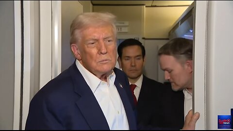 President Trump Gaggles with Press on Air Force One, Oct. 27, 2025