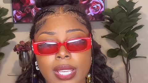 TeeTee popping it about the Facebook girls getting real messy for that 3mili