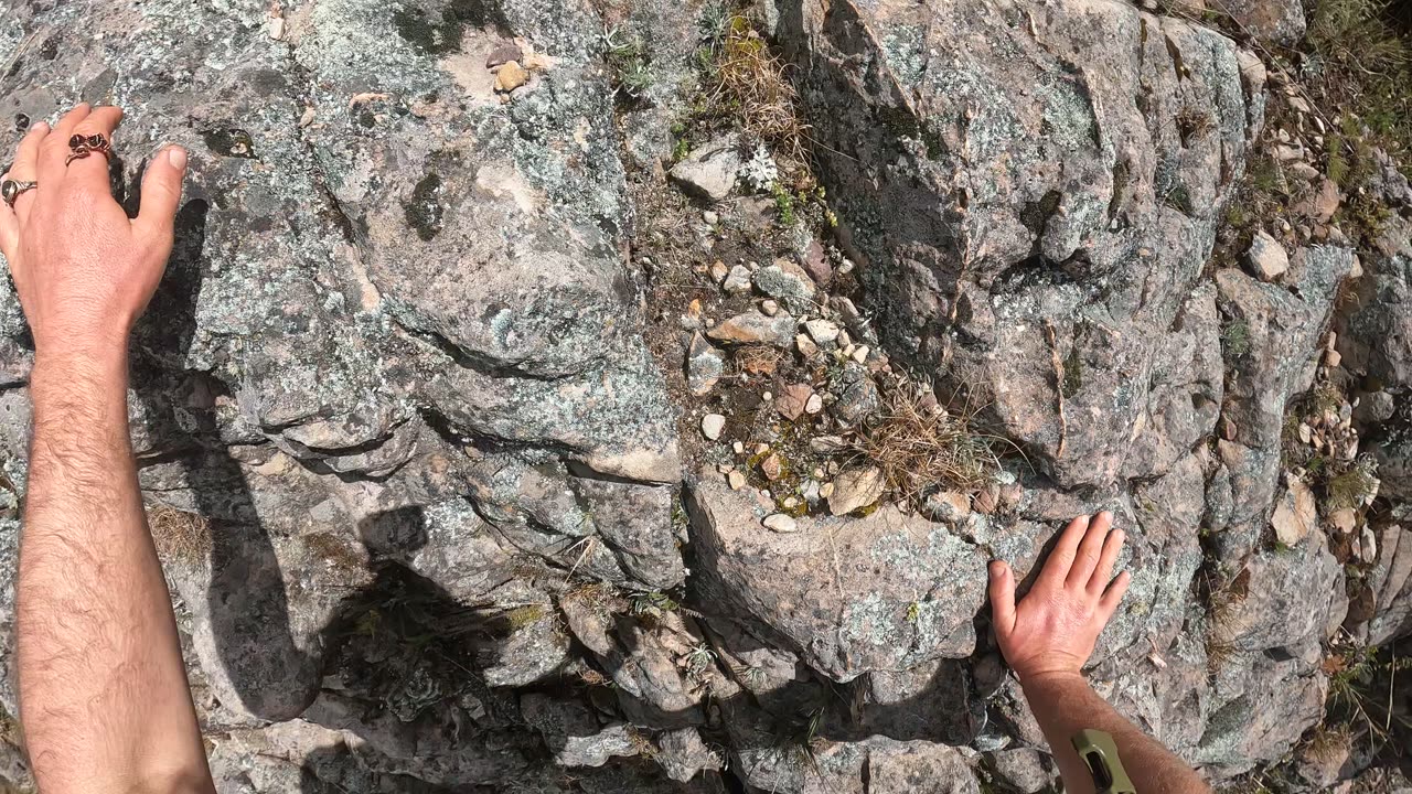 Climbing in #Huancavelica #Peru