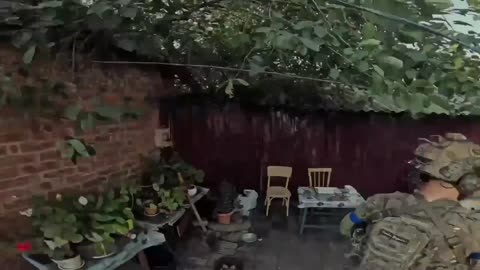 Ukrainians Come Under Fire While Trying to Convince Civilians to Leave Front Line Village
