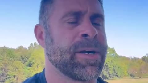 If this isn’t the BIGGEST mic-drop EVER