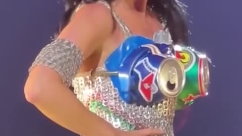 Katy Perry goes viral for mid-concert eye ‘glitch’ USA TODAY #Shorts