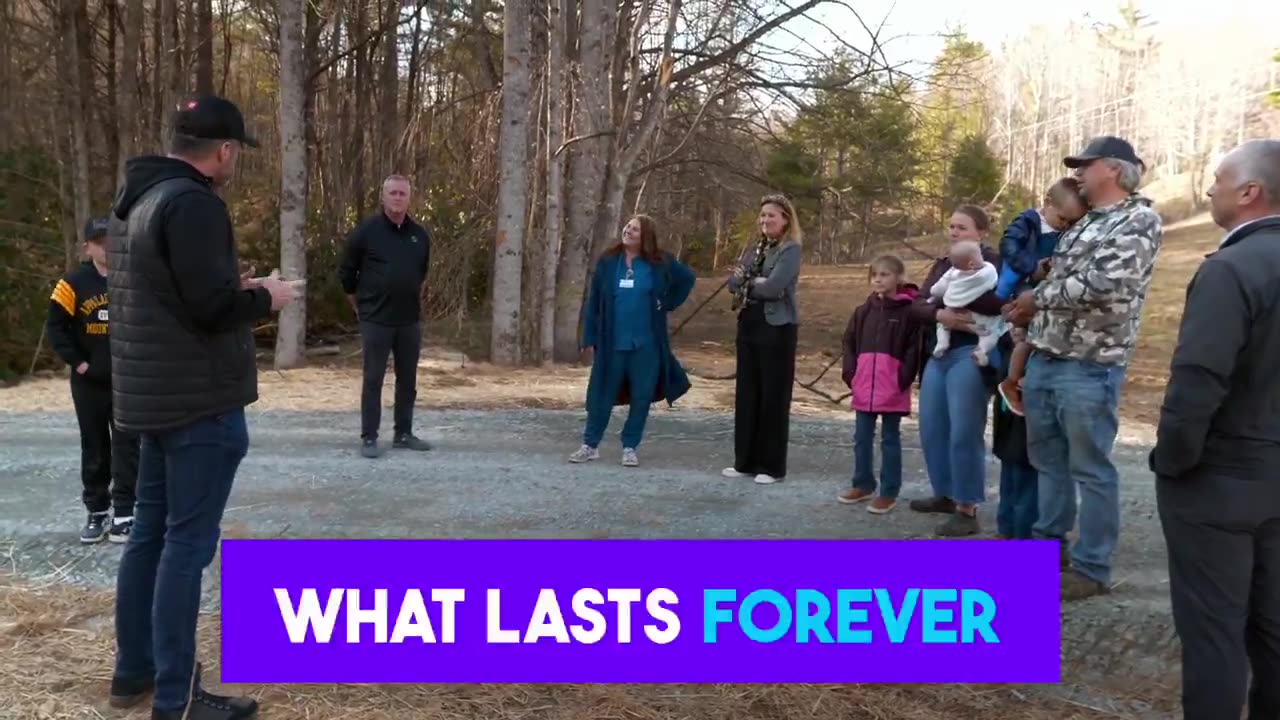 🚨A Gold Star mother, who lost her son in combat, has just received a NEW BRIDGE to her home