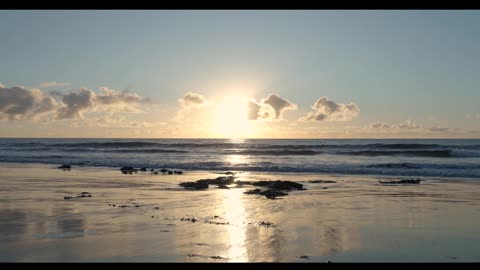 Ocean Waves Meditation with 432Hz & 528Hz | Healing Frequencies for Relaxation & Inner Peace 🧘‍♂️🌅