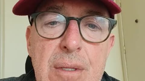 ONDERSZOEKSJOURNALIST MICHA KAT OP WEG NAAR COMPLETE EN TOTALE REHABILITATIE