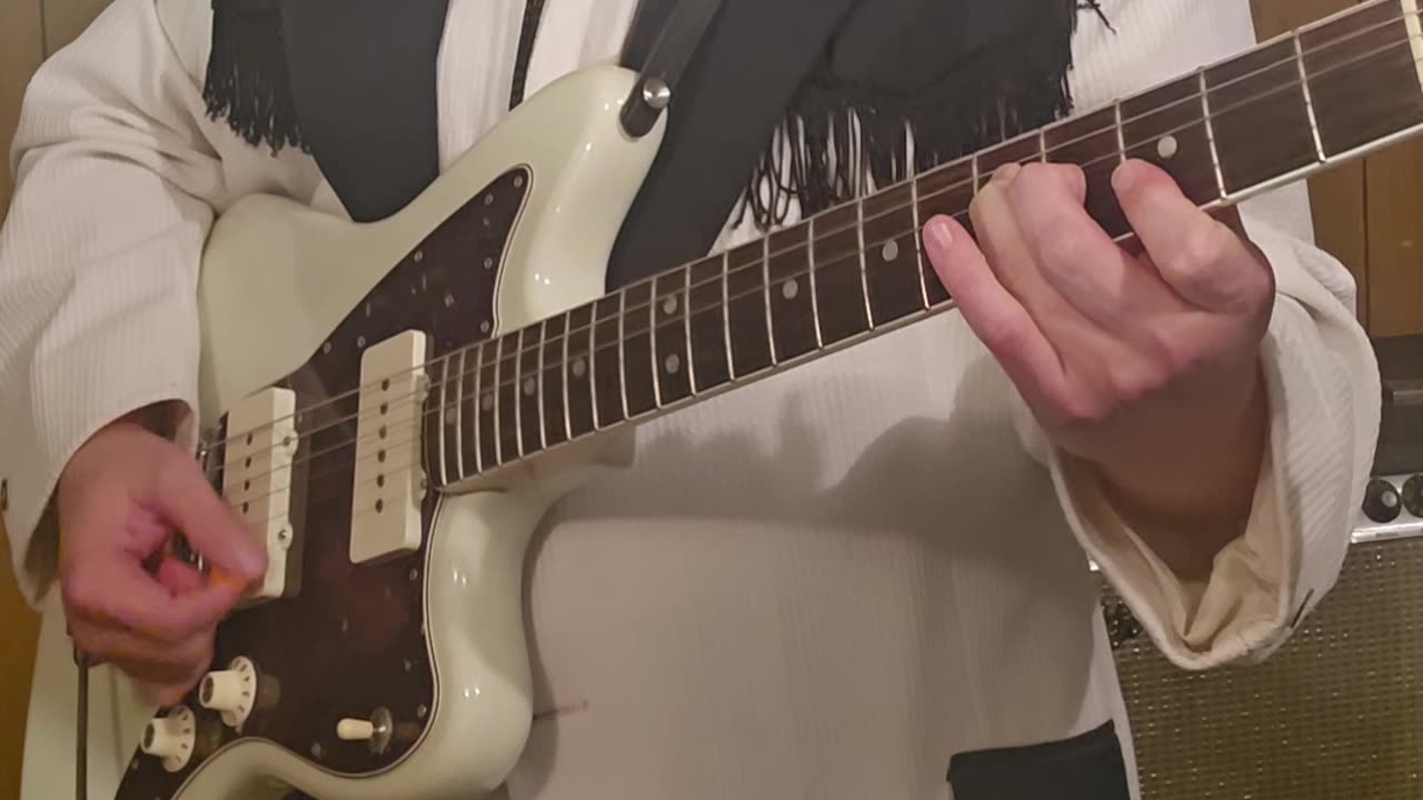 Magnum P.I theme guitar example.