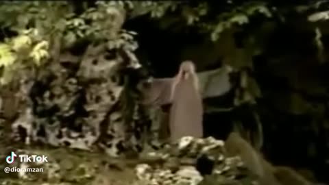 Indonesian Ghost The Figure of Grandma Lampir