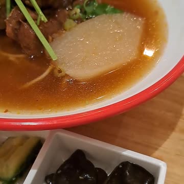 茶軒，食物正常 地方寬敞，樓底高 hea之選