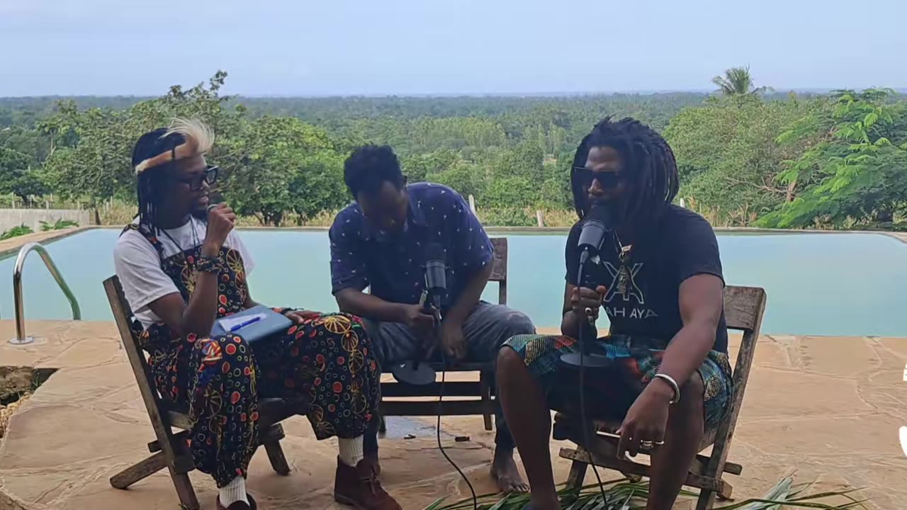 Episode 9 – Live from Nirvana Backpackers Diani 🏝️🎙️Kenya’s First Black-Owned Backpackers