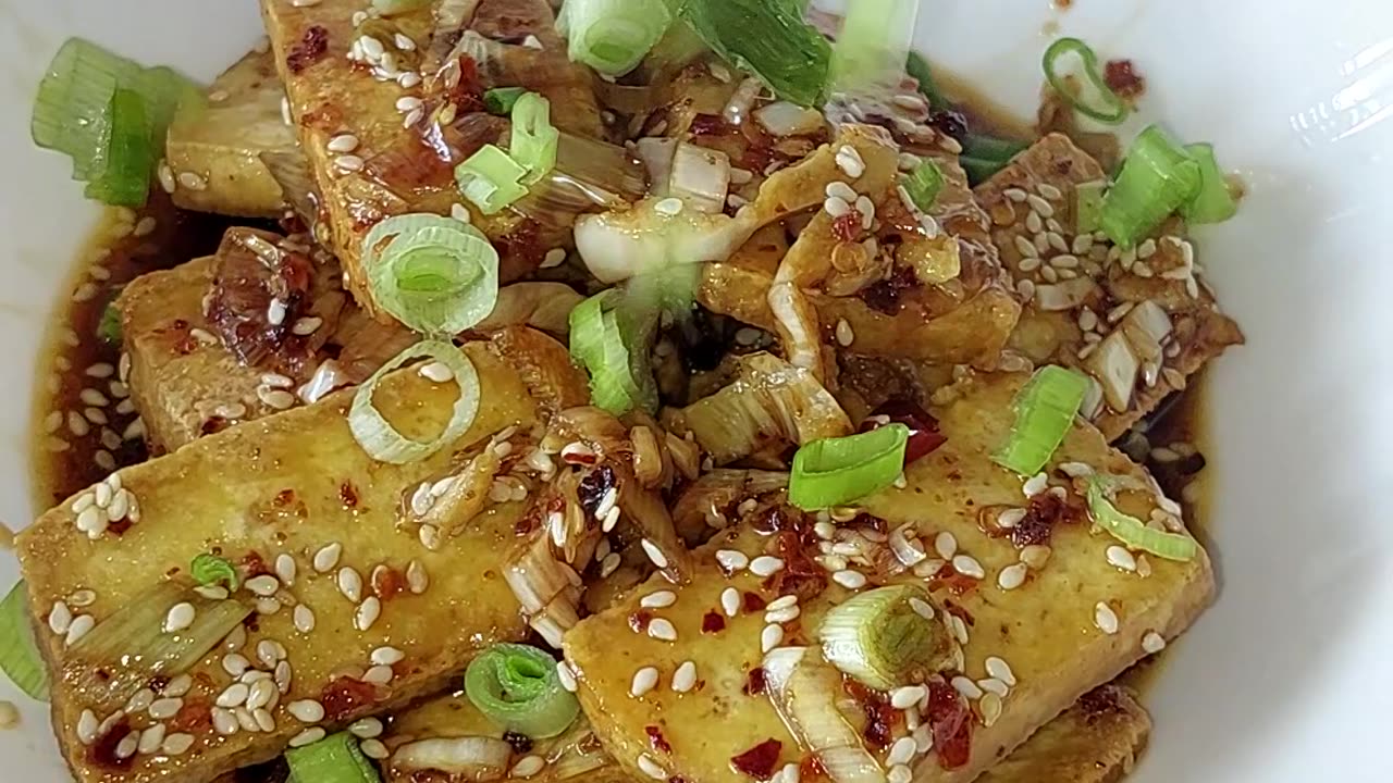 Zach Choi ask Would you it this? Braised Tofu. Kylie Sakaida diet #tofu #koreanfood #shorts