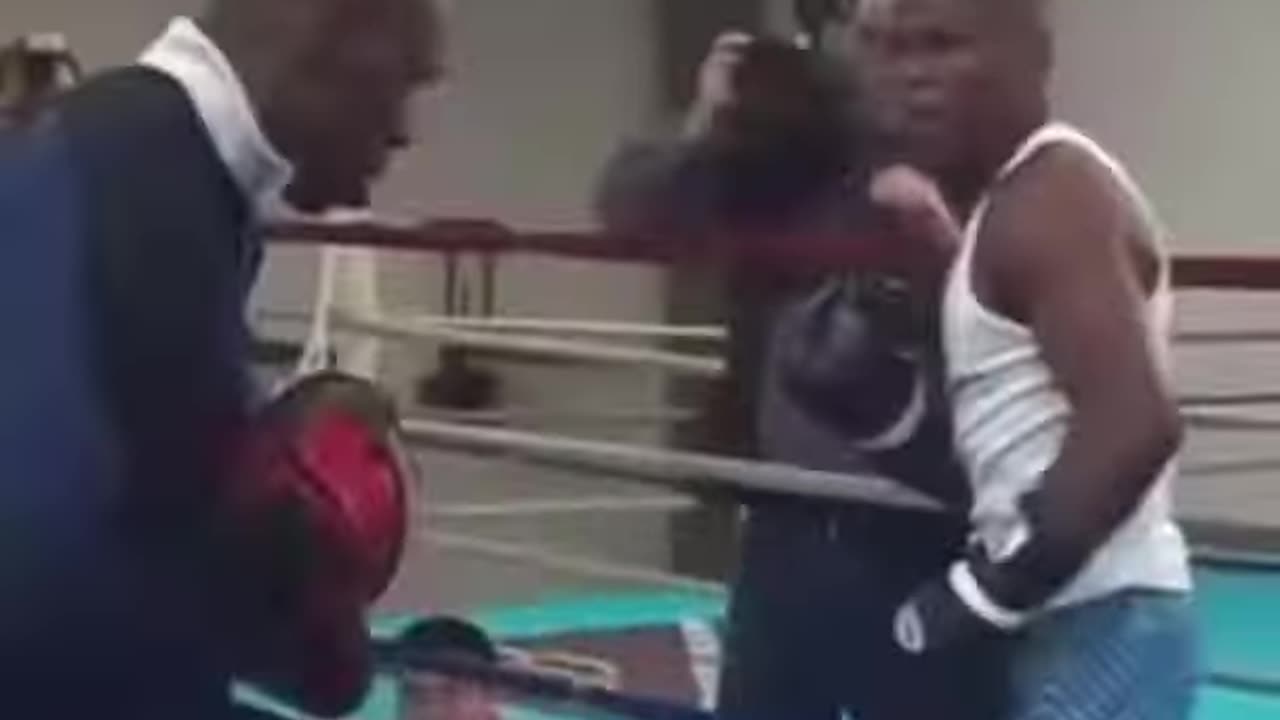 Who masters the Philly shell better than him