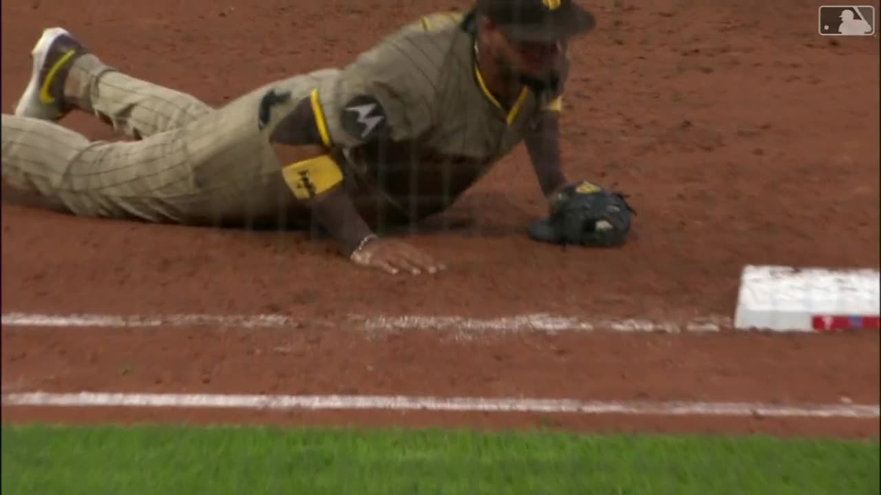 Luis Arráez no necesitó ayuda para este dobleplay