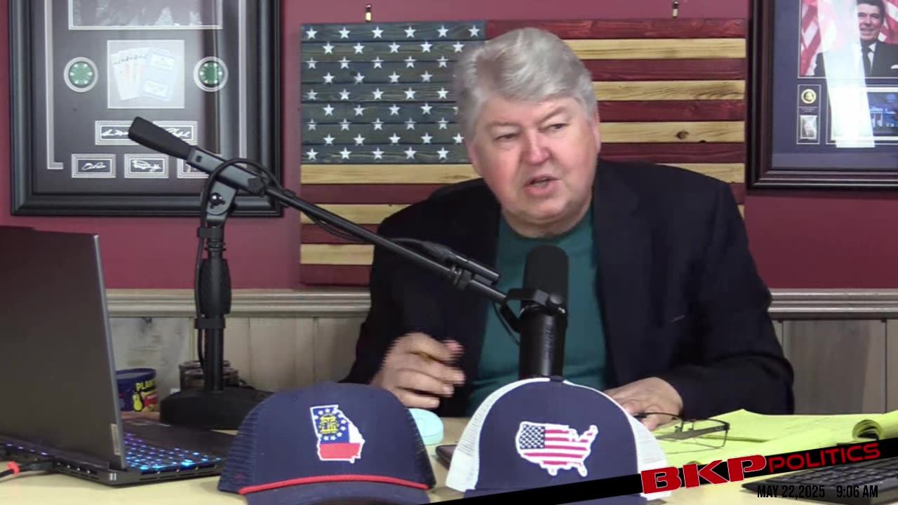 Trump’s Explosive Clash with South African Leader Over White Genocide!