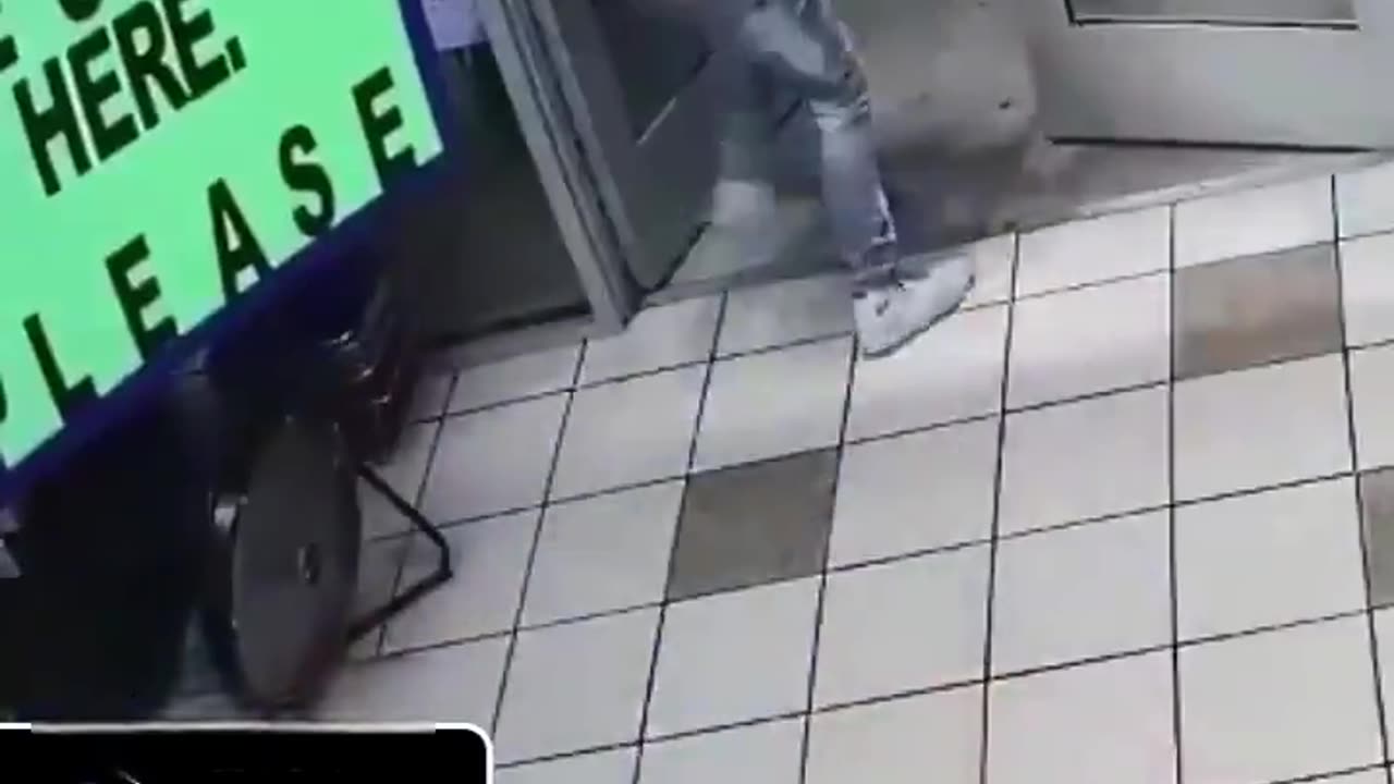 Pro-Palestinian White Man Saves The Day When 2 Black Guys Try To Rob a Store