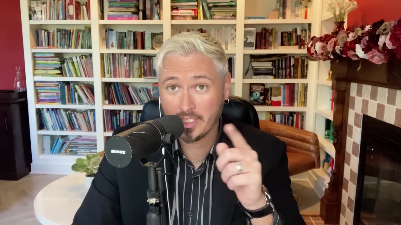 CNBC Host SHOCKS ALL & Tells The Truth About Trump _ The Kyle Kulinski Show