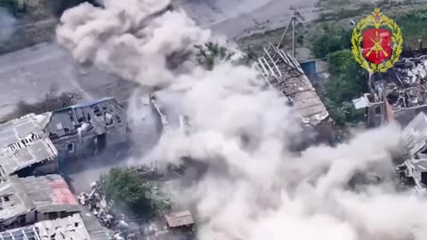 Artillery Barrage of Ukrainian Positions Near Siversk