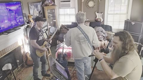 Sunday Afternoon Jam (Here Comes The Blisters LOL) at Johnny's 1/4/2025