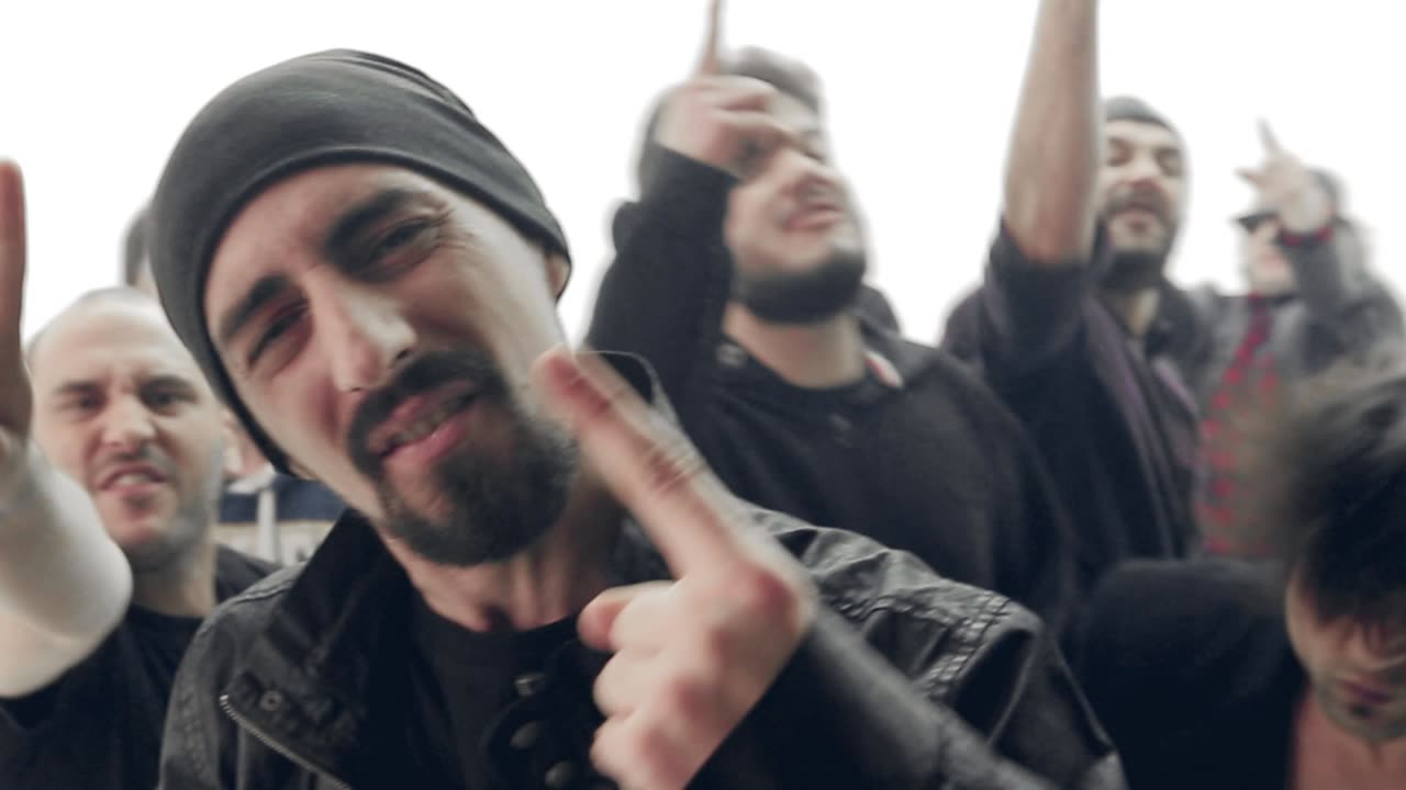 GlodaraX & SiGi - Besovi