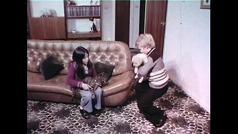 Living With A Dog 1977