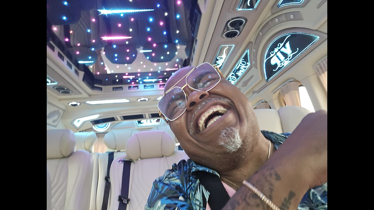 🕶 🌌 Twin 👯‍♀️😉