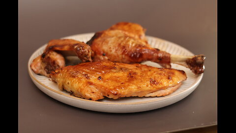 DELICIOUS Honey Chipotle Roasted Turkey for Thanksgiving