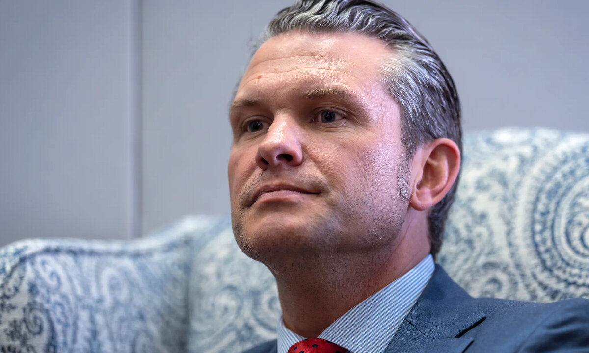 Neocon Knives Out For SecDef Hegseth