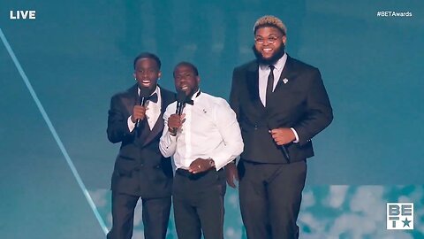 Presenting At The BET Awards With Kevin Hart & Druski!