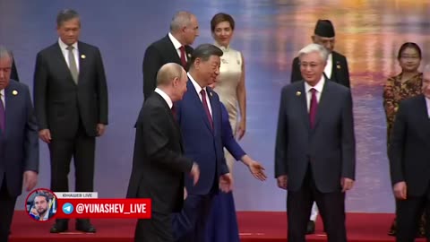 Summit ŠOS v Číně (Šanghajská organizace pro spolupráci) započal...
